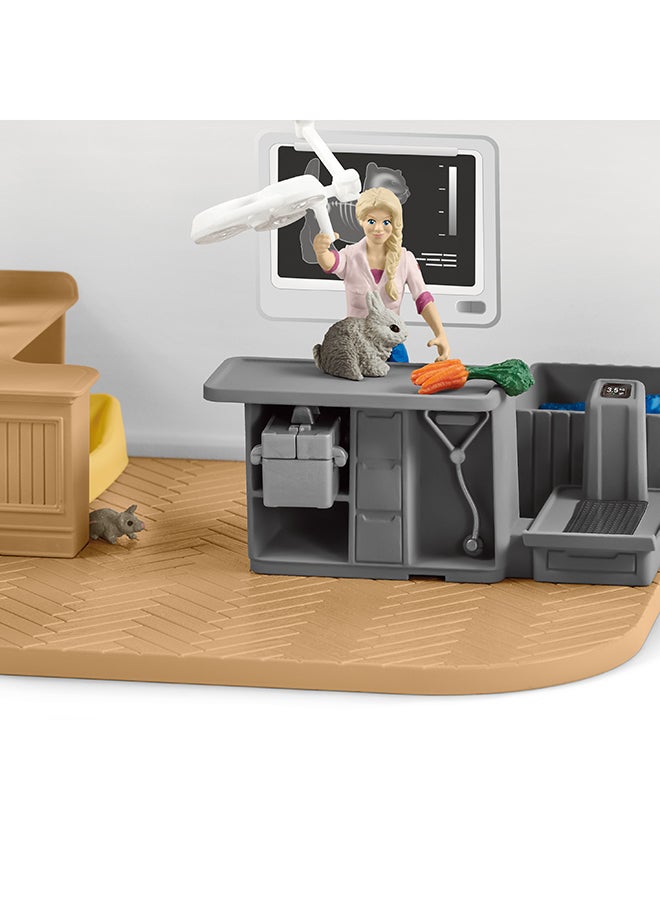 Schleich Farm World 27-Piece Vet Practice Playset 32x17x35cm - Image 3