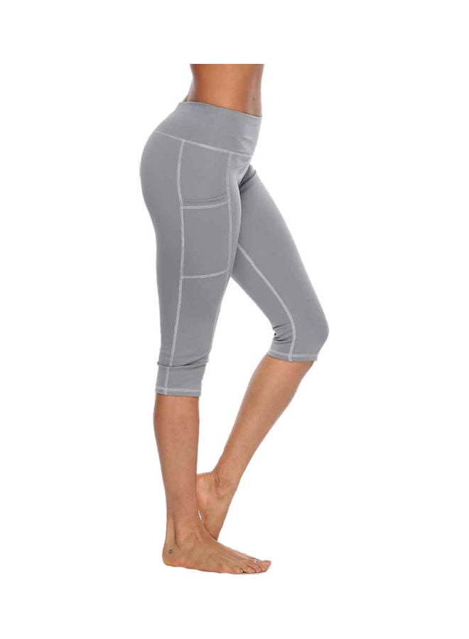 بنطال شورت سكيني مرن بخصر مرتفع بجيوب جانبية للركض واليوغا والرياضة رمادي - Image 1