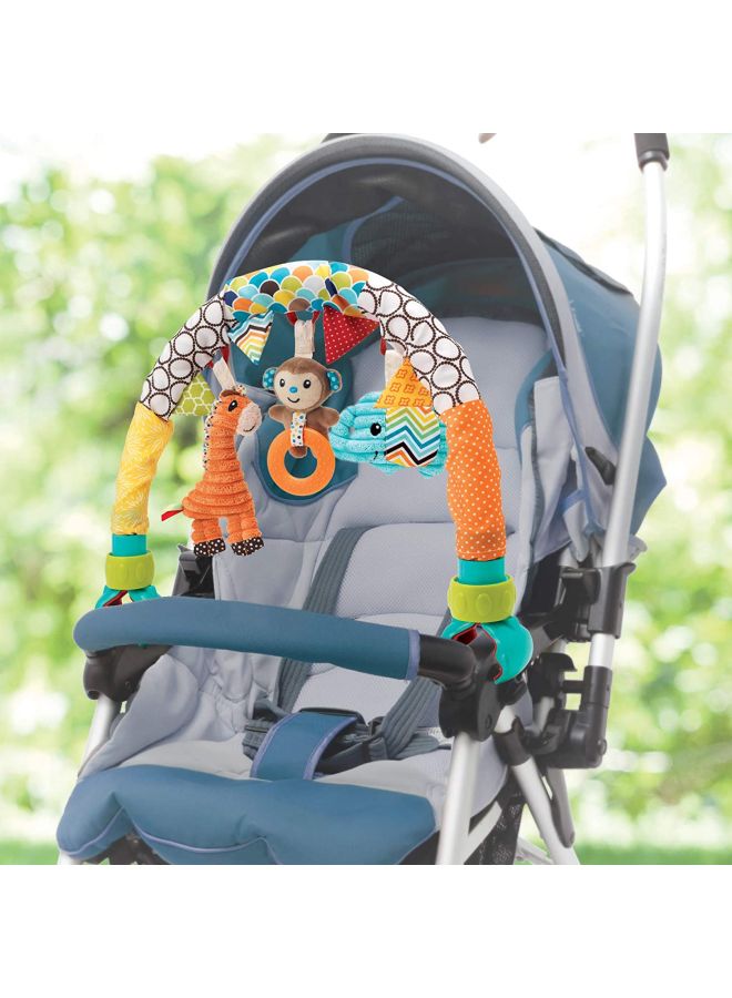 إنفانتينو شريط مقوس جاجا بألعاب متنوعة للتعليق على عربة الأطفال 25.6x15x2.5بوصة - Image 5