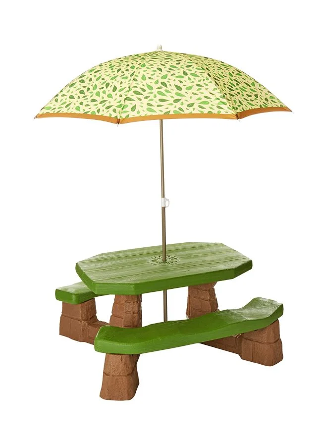 Step2 Naturally Playful Picnic Table with Umbrella