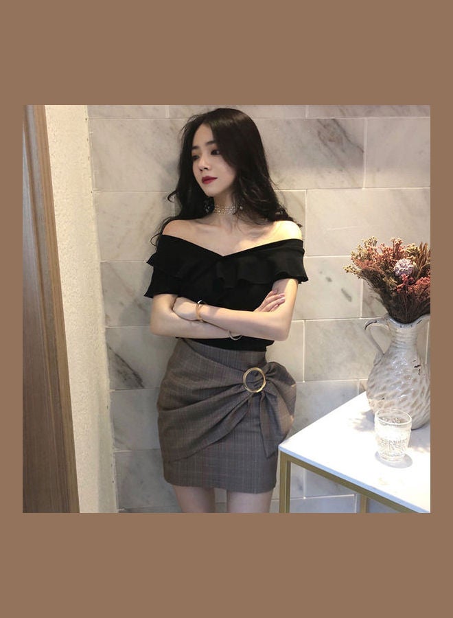 Short-Length Pure Colour Short T-Shirt Black  - Image 2