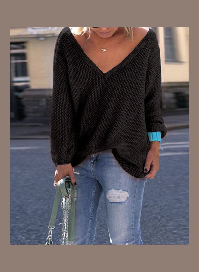 Knitted Plunge Neck Sweater Black - Image 5