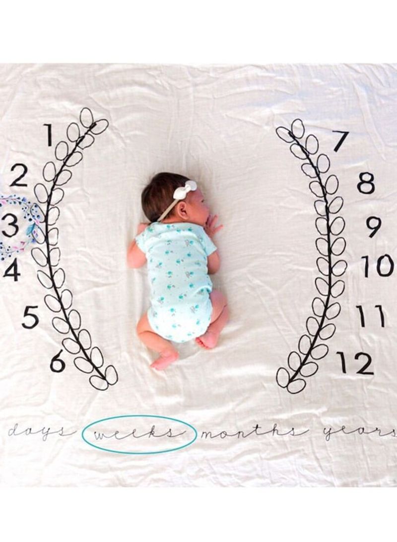 Baby's Photo Prop Blanket - Image 2