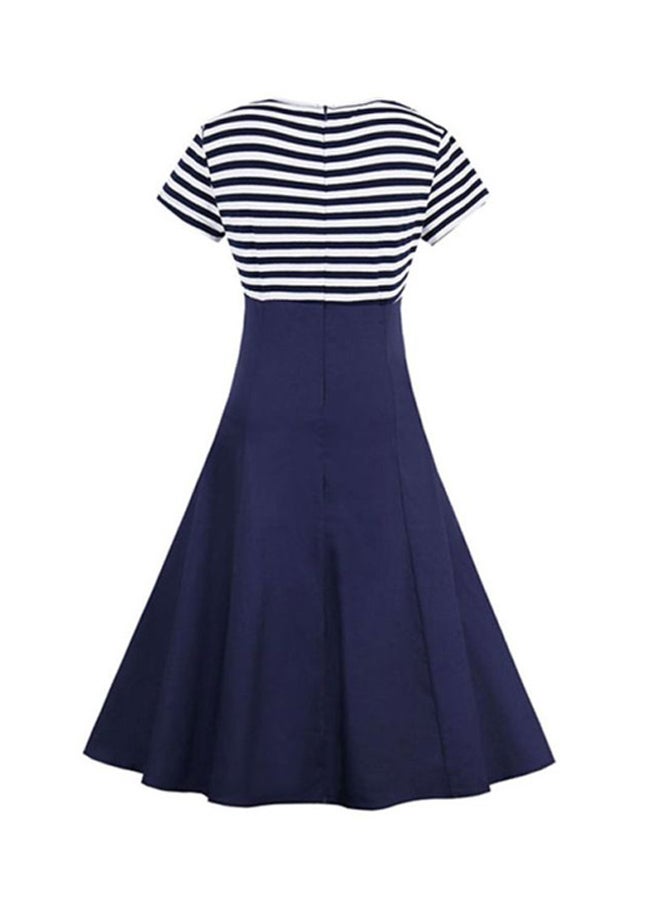 شاربدو فستان متوسط الطول برقبة ذات ياقة أزرق/أبيض - Image 2