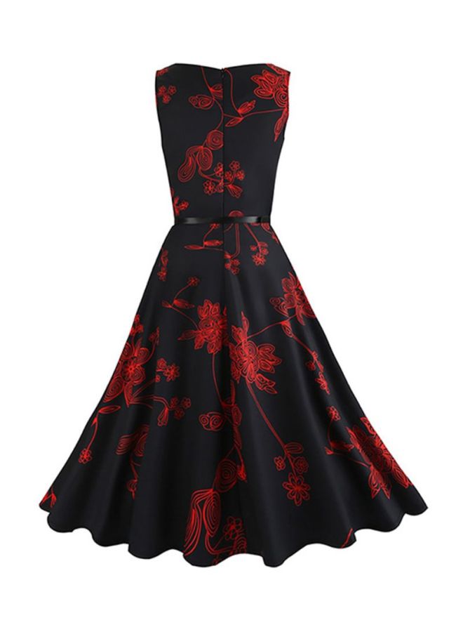 شاربدو فستان متوسط الطول برقبة دائرية أسود/ أحمر - Image 2