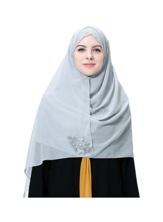 شاربدو حجاب كاجوال من الشيفون رمادي فاتح  - Image 1