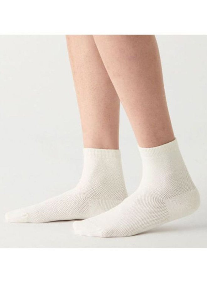 MUJI Right Angle Cotton Short Socks Off White  - Image 2