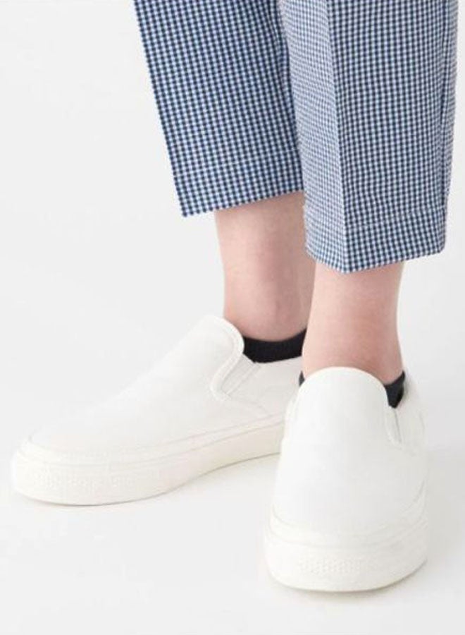 MUJI Pair Of 3 Right Angle Low-Rise Sneaker-In Socks Black  - Image 4