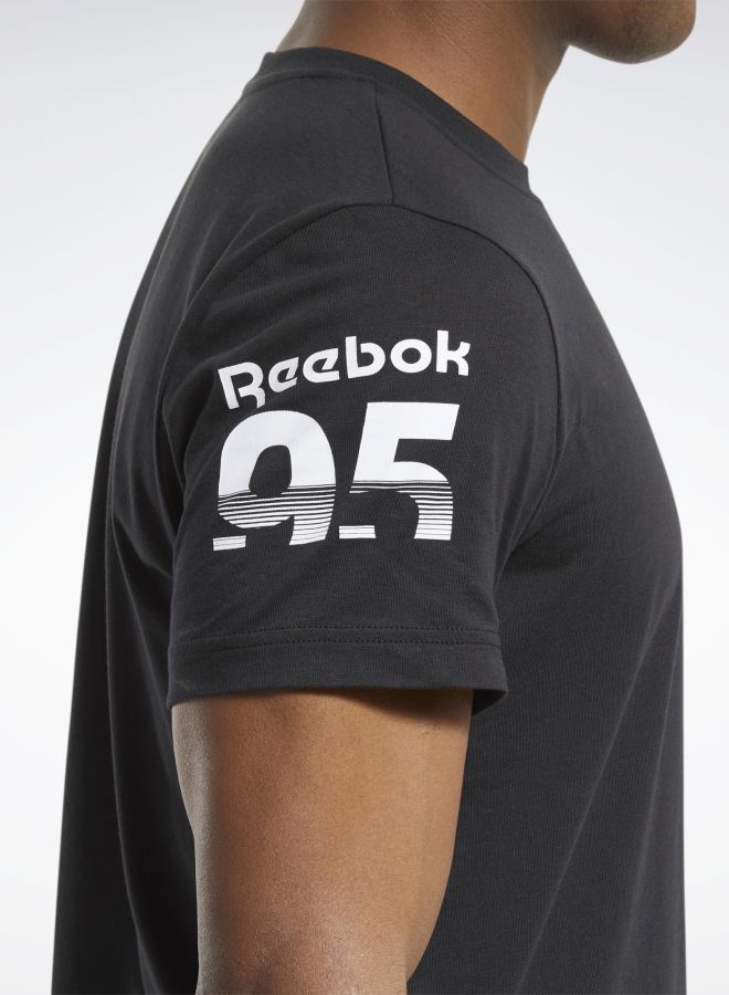 Reebok - MYT SS Graphic Tee - Q4 Black - Image 1
