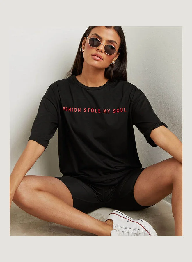 Closet By Styli Fashion Stole My Soul Printed Oversized T-Shirt Black