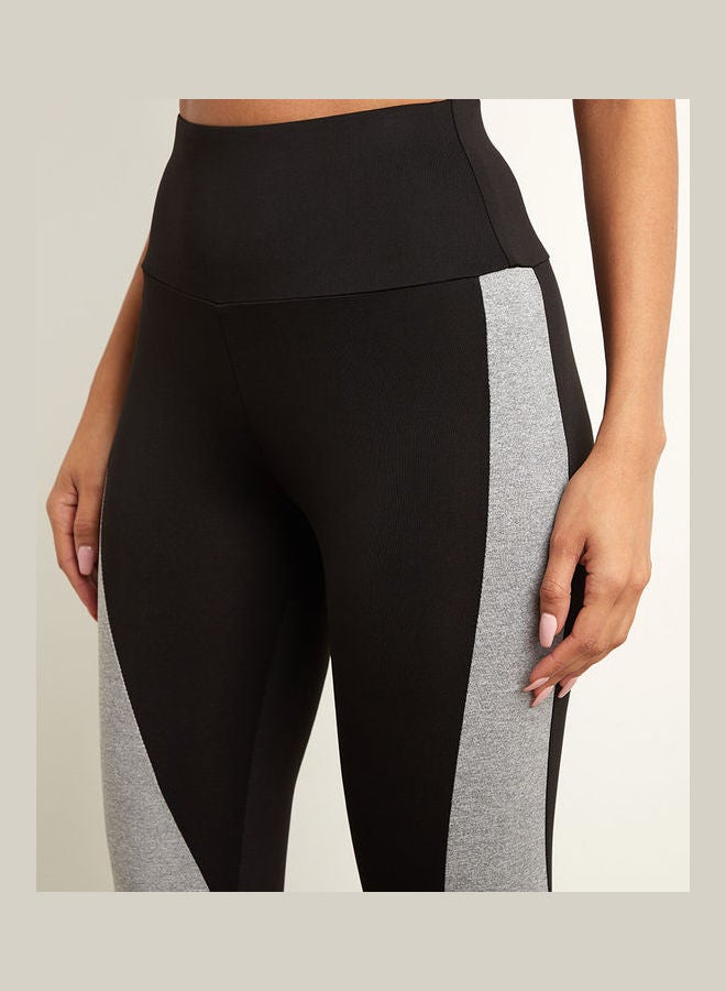 Closet By Styli - Contrast Side Panel Detail Leggings Black/Grey - Image 1