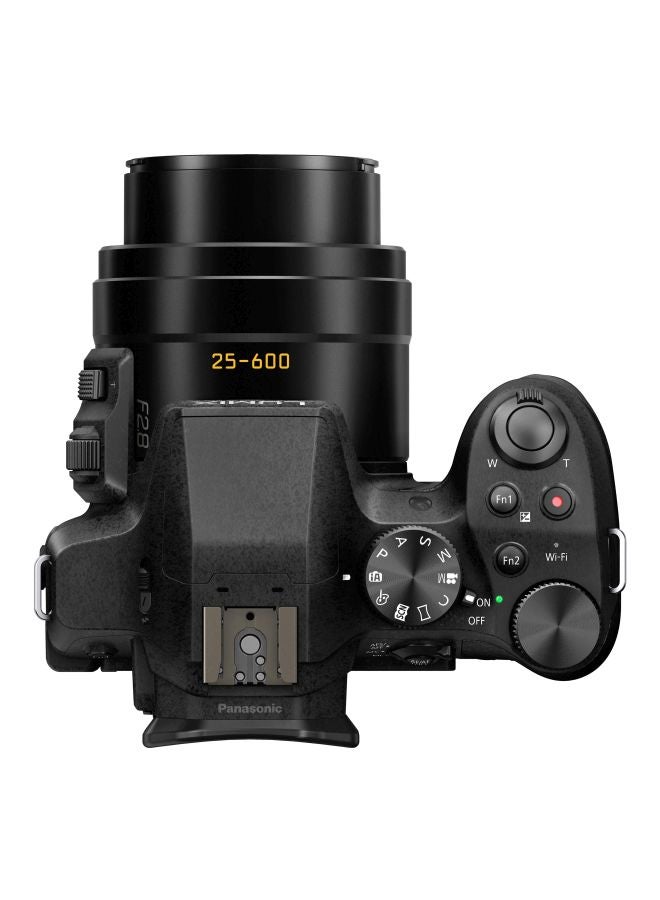 كاميرا التوجيه والتصوير DMC-FZ300 بدقة 12.1 ميجابكسل وتكبير بصري يصل إلى x24 بشاشة لمس متغيرة الزاوية وتقنية واي فاي مدمجة وطقم ملحقات