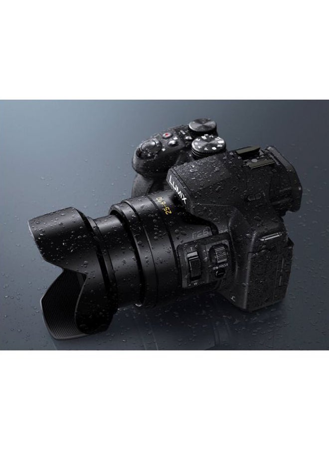كاميرا التوجيه والتصوير DMC-FZ300 بدقة 12.1 ميجابكسل وتكبير بصري يصل إلى x24 بشاشة لمس متغيرة الزاوية وتقنية واي فاي مدمجة وطقم ملحقات