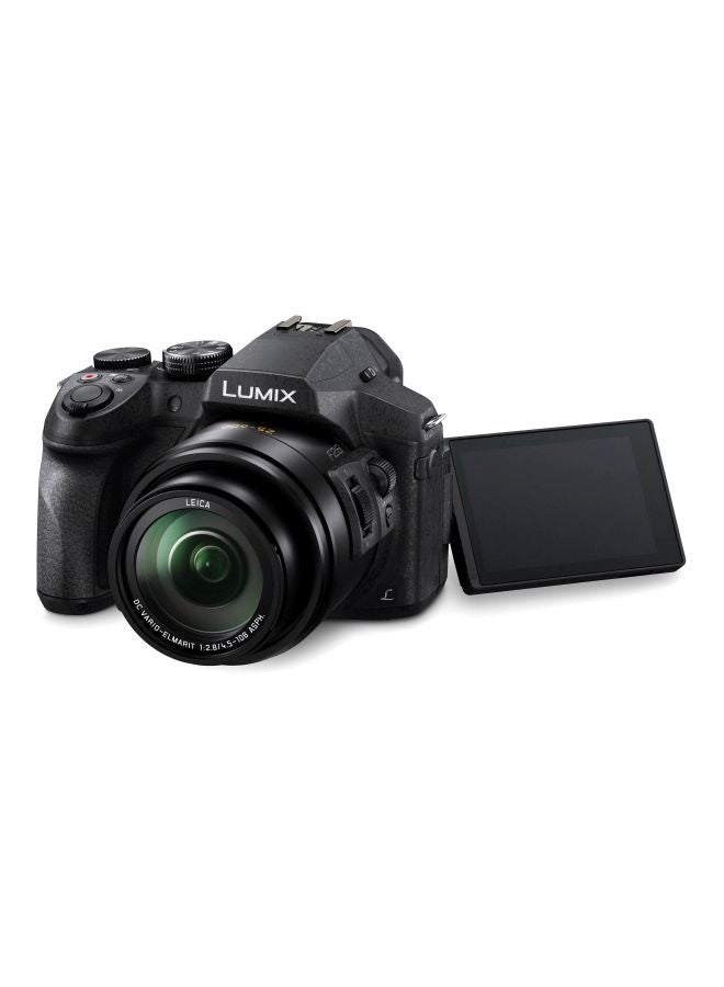 كاميرا التوجيه والتصوير DMC-FZ300 بدقة 12.1 ميجابكسل وتكبير بصري يصل إلى x24 بشاشة لمس متغيرة الزاوية وتقنية واي فاي مدمجة وطقم ملحقات