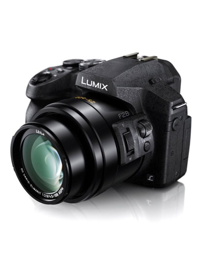 كاميرا التوجيه والتصوير DMC-FZ300 بدقة 12.1 ميجابكسل وتكبير بصري يصل إلى x24 بشاشة لمس متغيرة الزاوية وتقنية واي فاي مدمجة وطقم ملحقات