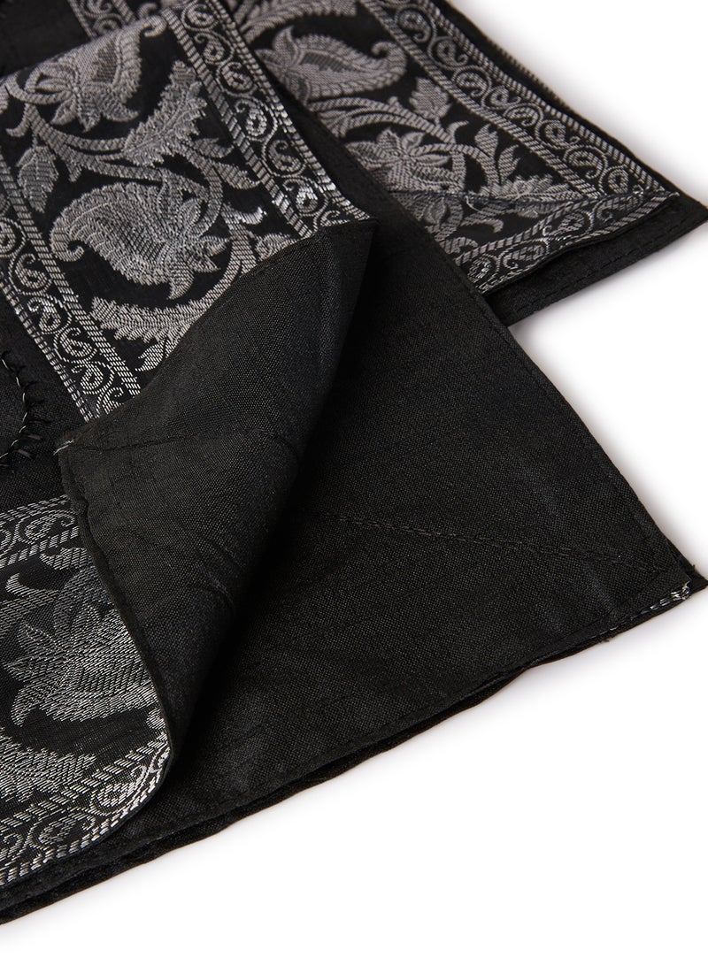 Ikras - 5-Piece Embroidered Placemat and Table Runner Set Black/Silver - Image 1