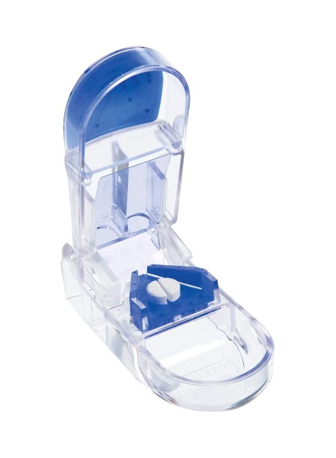 يتضمن واقي شفرة السحب لمزيد من الأمان عند القطع.