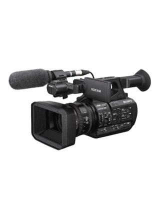 تسوق سوني وكاميرا فيديو مزوّدة بـ أجهزة استشعار 1/3 بدقة 4K طراز