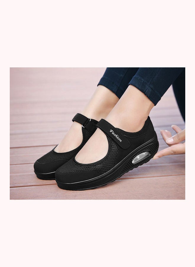 Beauenty - Solid Velcro Strap Closure Comfort Black - Image 1