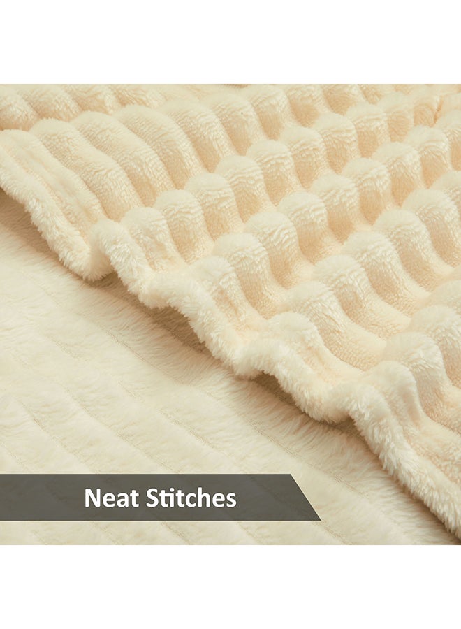Donetella Ribbed Blanket Fleece Ivory Twin none  - Image 4