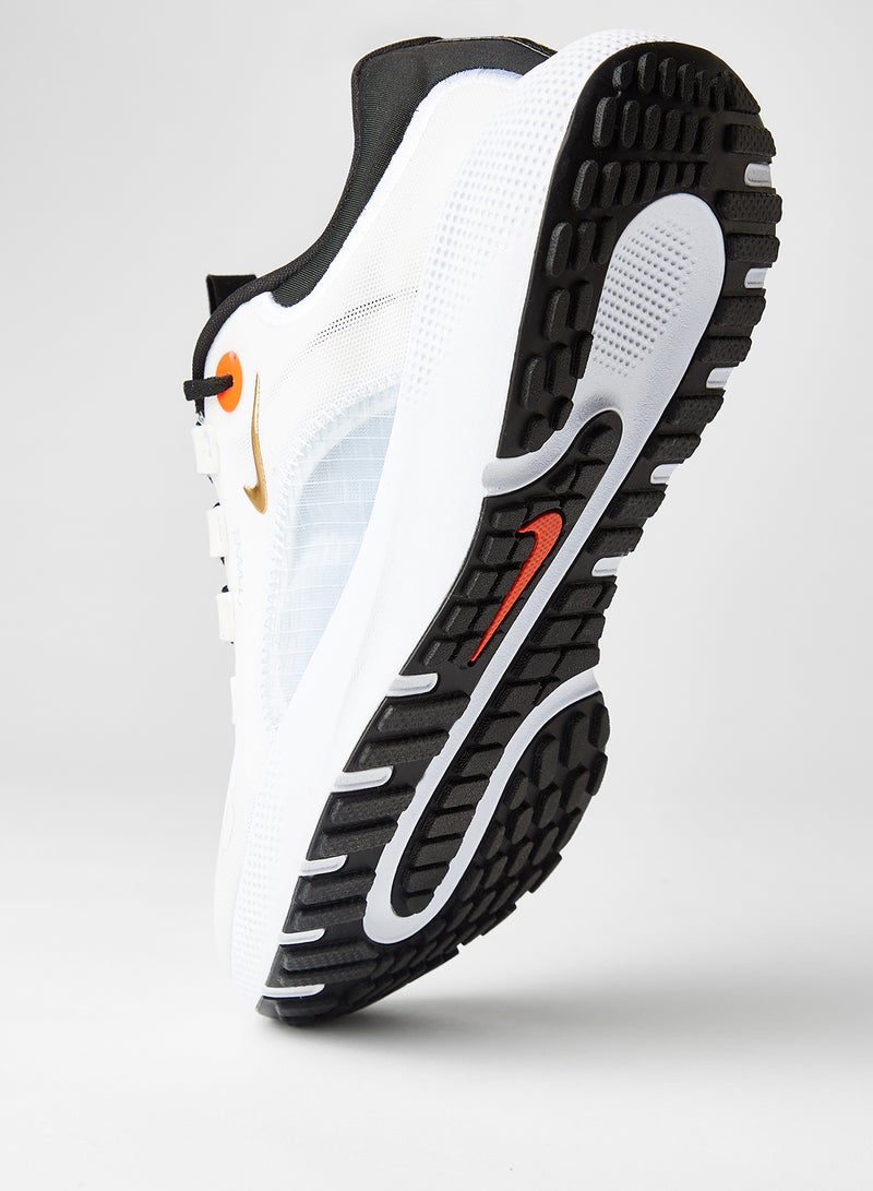 Nike - React Escape Run Running Shoes White/Black/Gold - Image 1