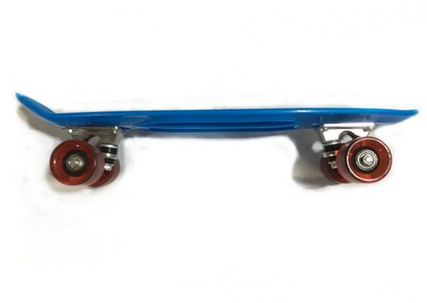 Generic 4-Wheel Fish Shaped Skateboard  - Image 2