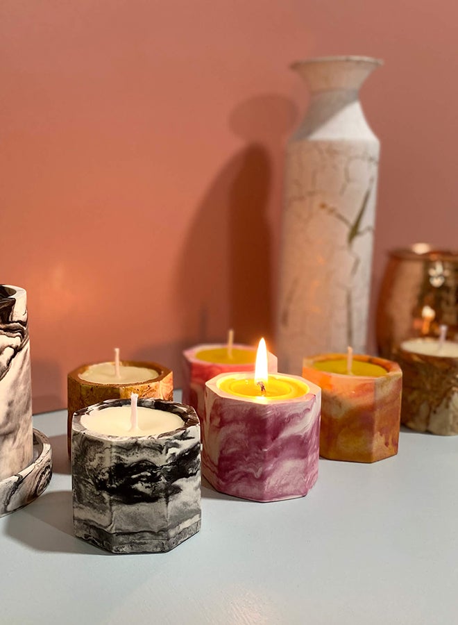 Natural Beeswax Candle Moon 4.5 x 5.5cm