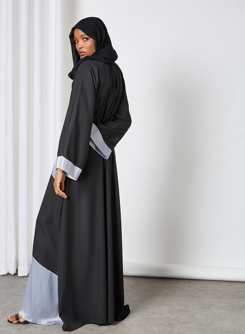 SIVVI for HANIYA - Colourblock Detail Abaya Black - Image 1