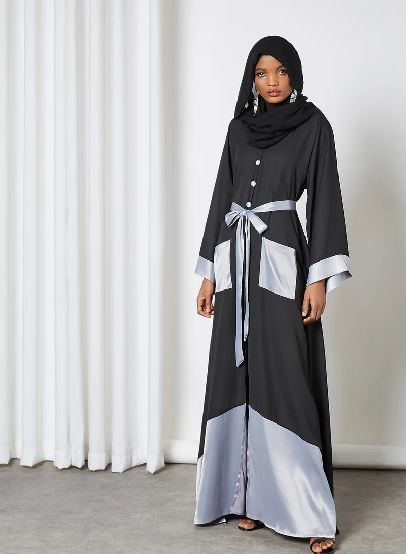 SIVVI for HANIYA Colourblock Detail Abaya Black