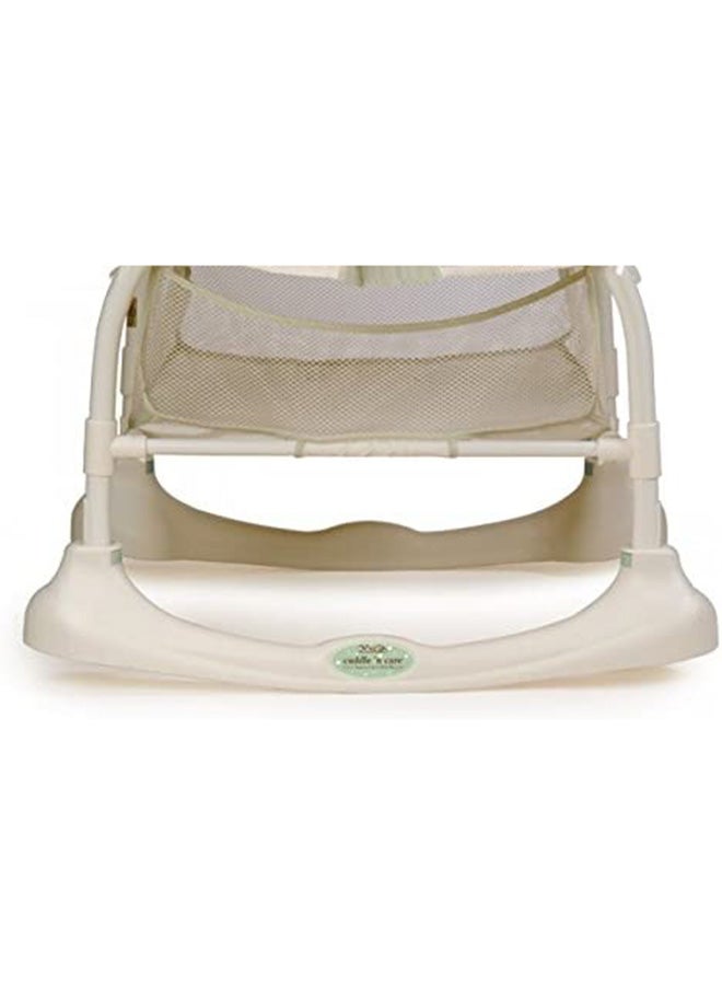 Kolcraft - Cuddle N' Care Rocking Bassinet With Incline Sleeper Attachment - Image 1