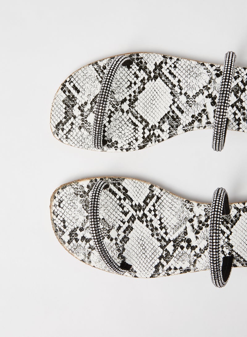 Qupid Castel Flat Sandals Grey Black - Image 4