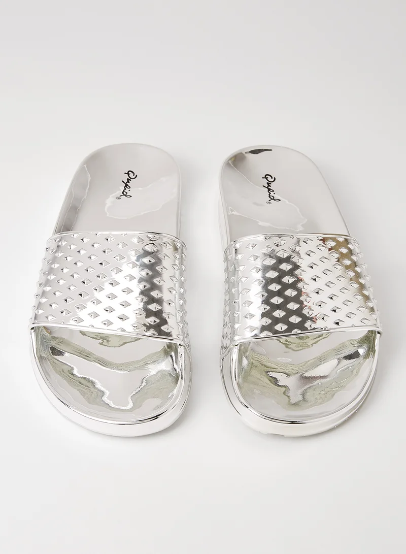 Qupid Castel Flat Sandals