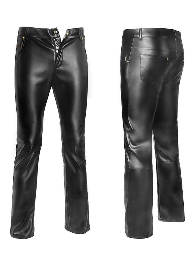 بنطال بايكر سادة من الجلد الصناعي أسود - Image 1