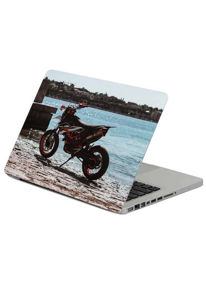 حافظة لابتوب بطبعة مشهد جانبي لدراجة نارية من كي تي إم متعدد الألوان