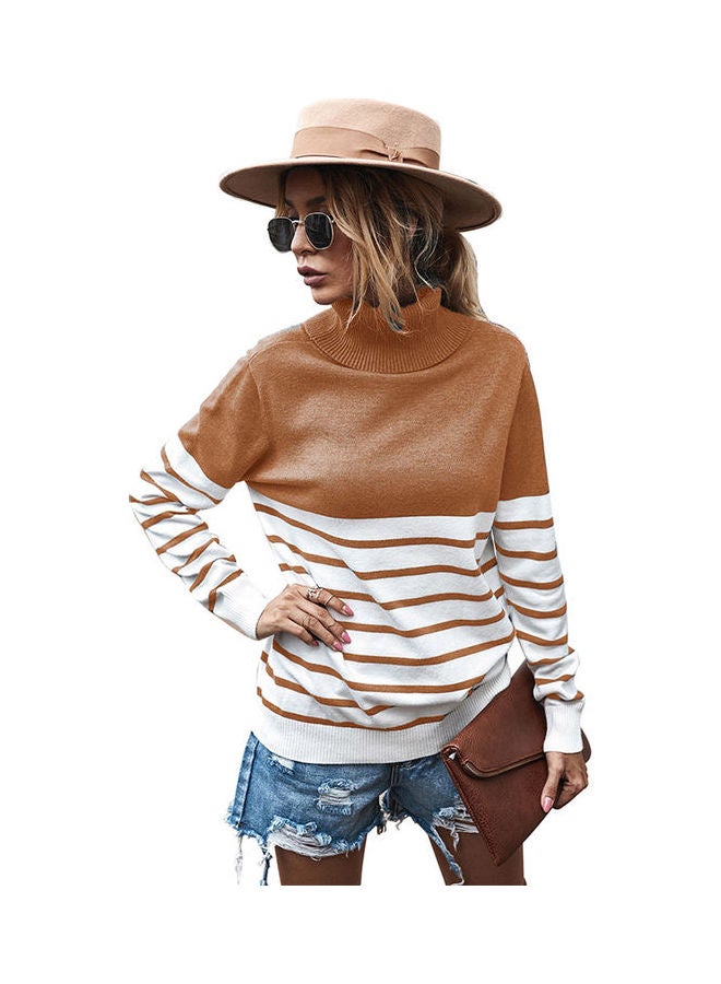 سترة مخططة بقبة عالية البني/الأبيض