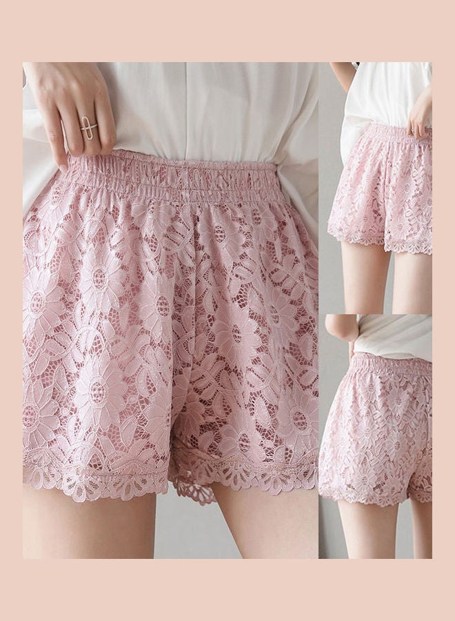 شورت نسائي بتفاصيل من الدانتيل وردي - Image 2