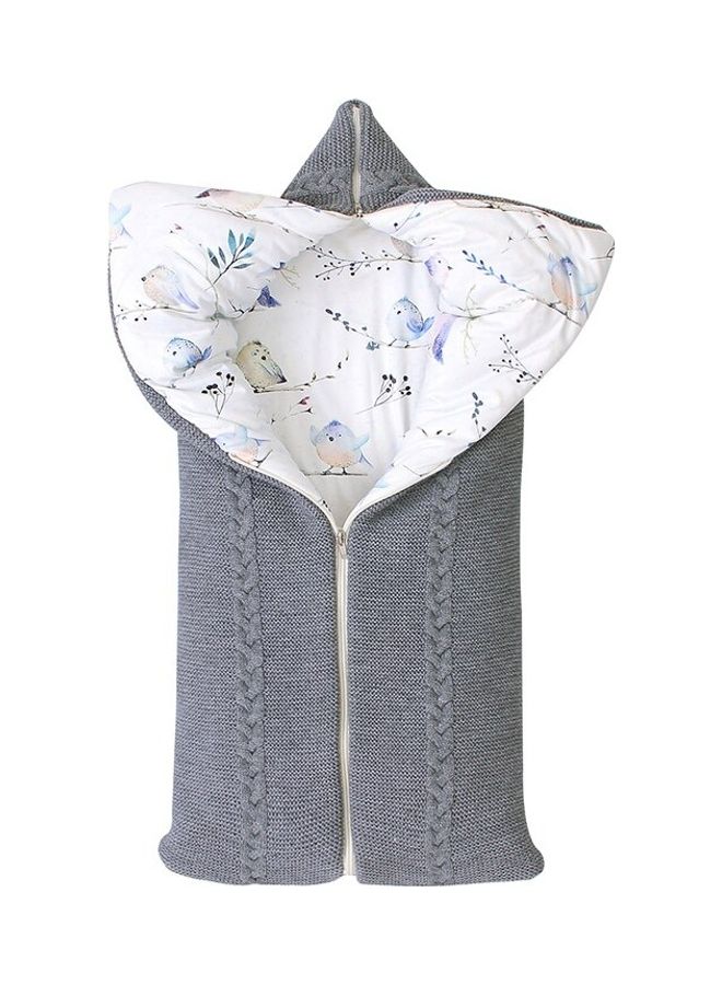 Zipper Closure Sleeping Bag - Image 1