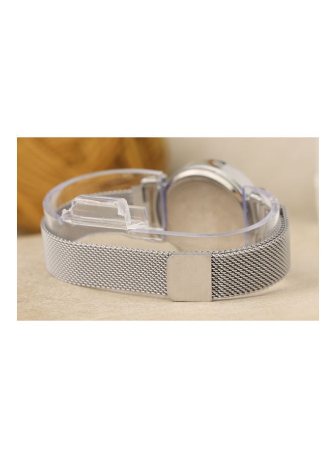 دي فاني ساعة يد بسوار مغناطيسي مصنوعة من الستانلس ستيل للنساء - Image 3