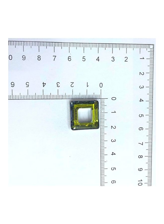 Generic - 6 Piece- Square Shaped Glass Crystal - Image 1