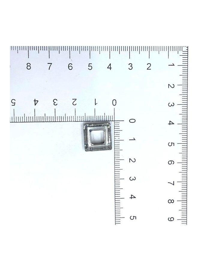6 Piece- Square Shaped Glass Crystal  - Image 3