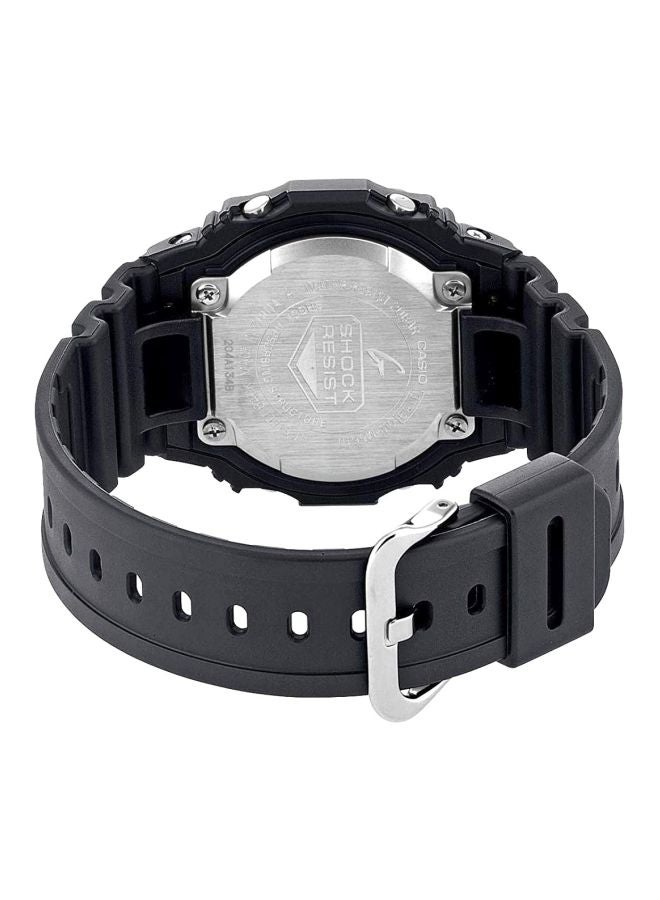 جي شوك ساعة يد رقمية مستطيلة الشكل بسوار من الراتينج مقاس 43 مم - أسود - DW-5600BBMA-1ER - Image 2