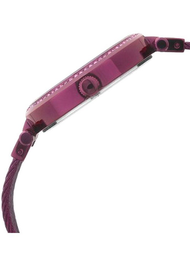 GUESS Women's Water Resistant Analog Watch W0638L6 - Image 4