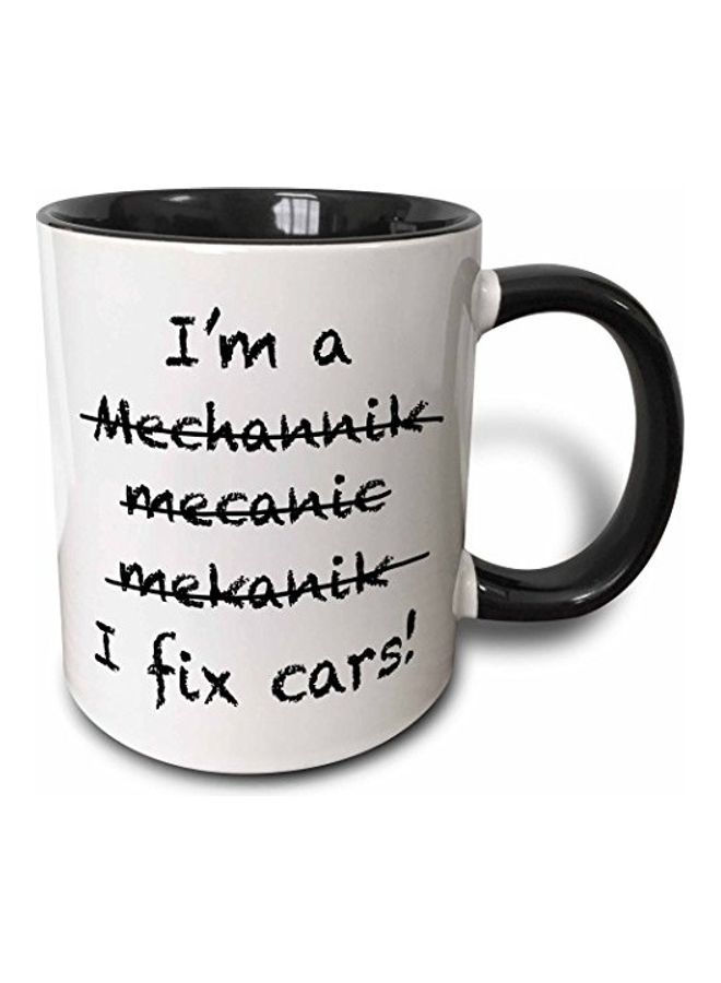 3Dروز مج بلونين مطبوع عليه عبارة "I'm A Mechanic I Fix Cars" انا ميكانيكي انا اصلح السيارات . أسود