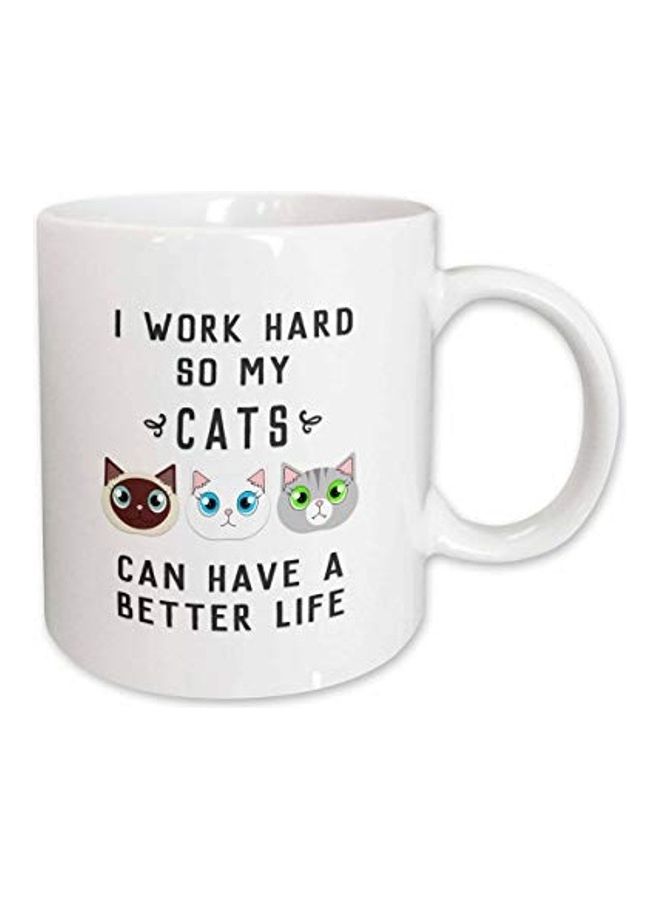 مج مطبوع عليه قطط أبيض/ أسود