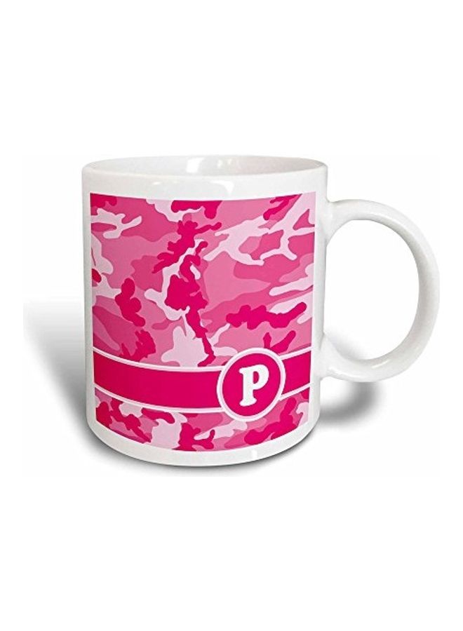 3Dروز كوب مج قهوة بطبعة حرف "P" بنمط مموه وردي/أبيض - Image 1