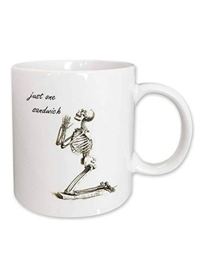 3Dروز مج قهوة من السيراميك بطبعة هيكل عظمي أبيض/ أسود - Image 1