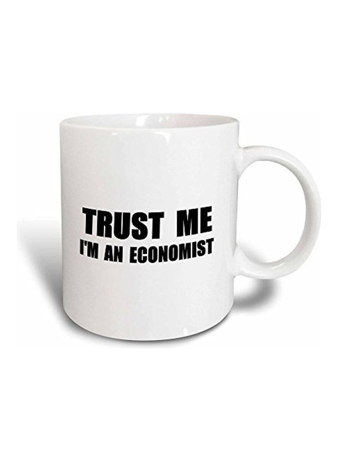3DROSE Trust Me I'm An Economist Fun Economics Print Magic Transforming Mug Black/White - Image 1