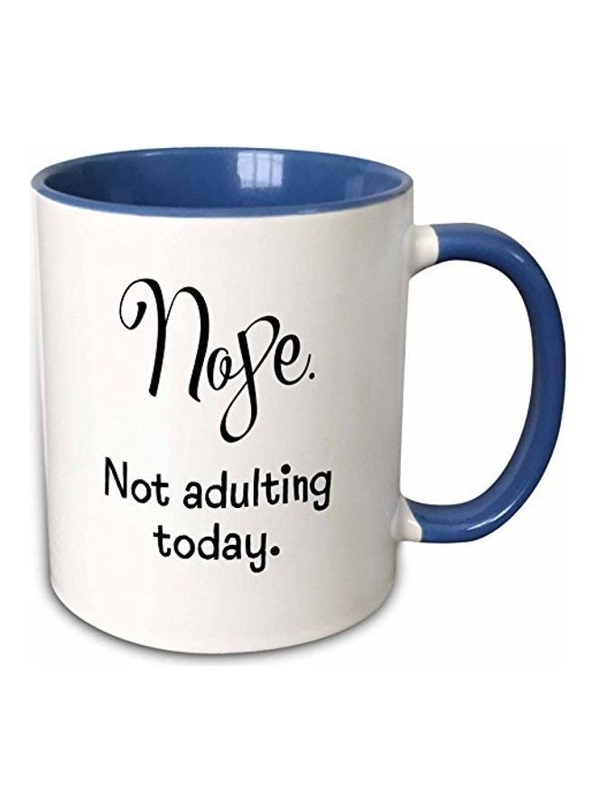 3Dروز مج قهوة من السيراميك بطبعة نص بلونين أزرق/ أبيض/أحمر