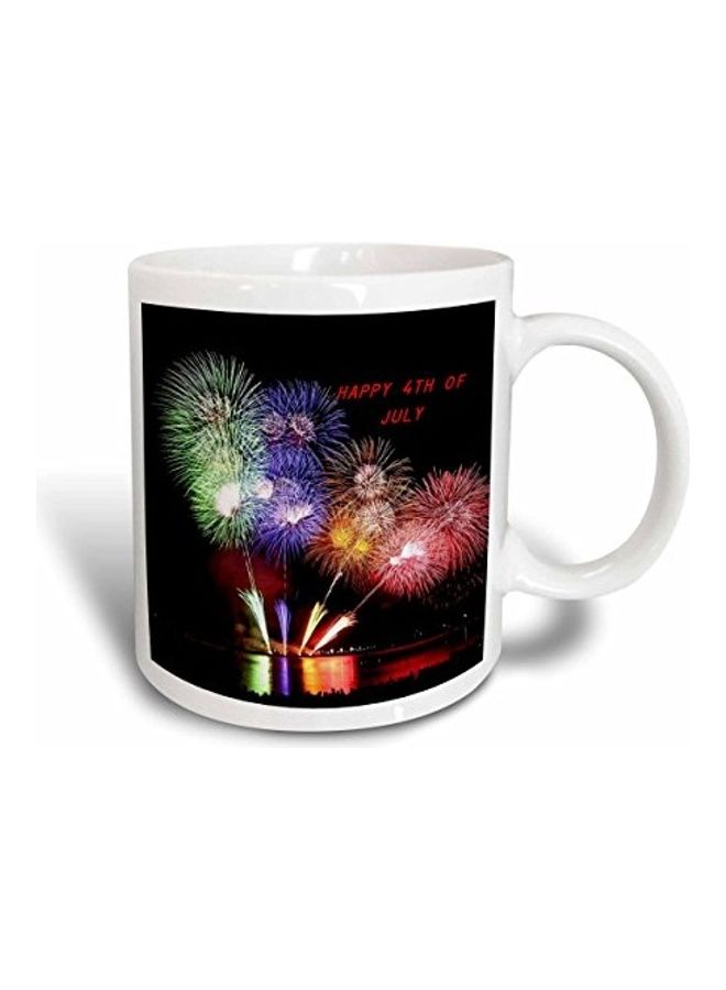 3Dروز مج مطبوع عليه عبارة "Happy 4th Of July" أبيض / أسود / أزرق