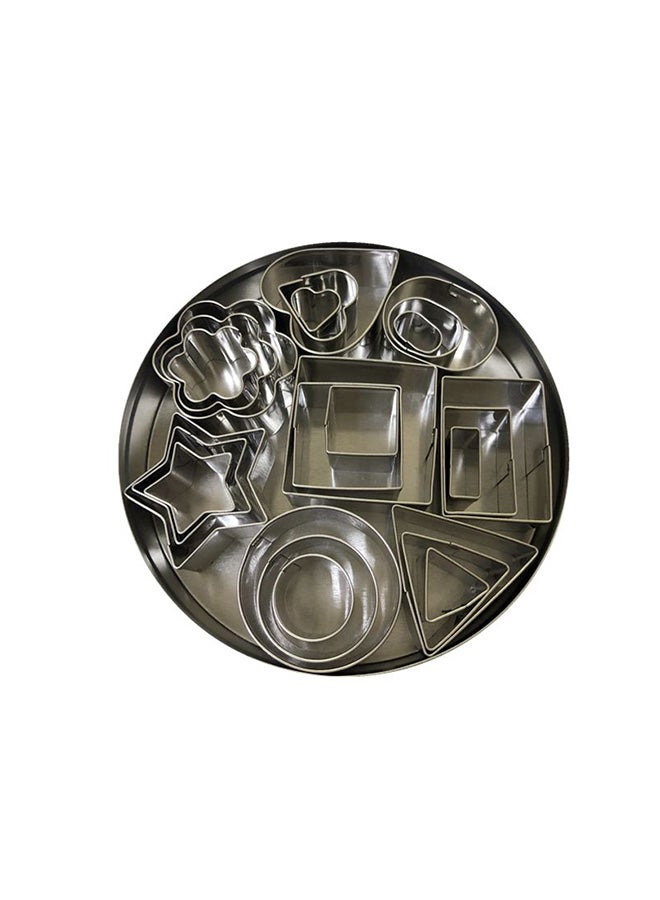 24 Piece Stainless Steel Cookie Cutters Silver 50grams - Image 2